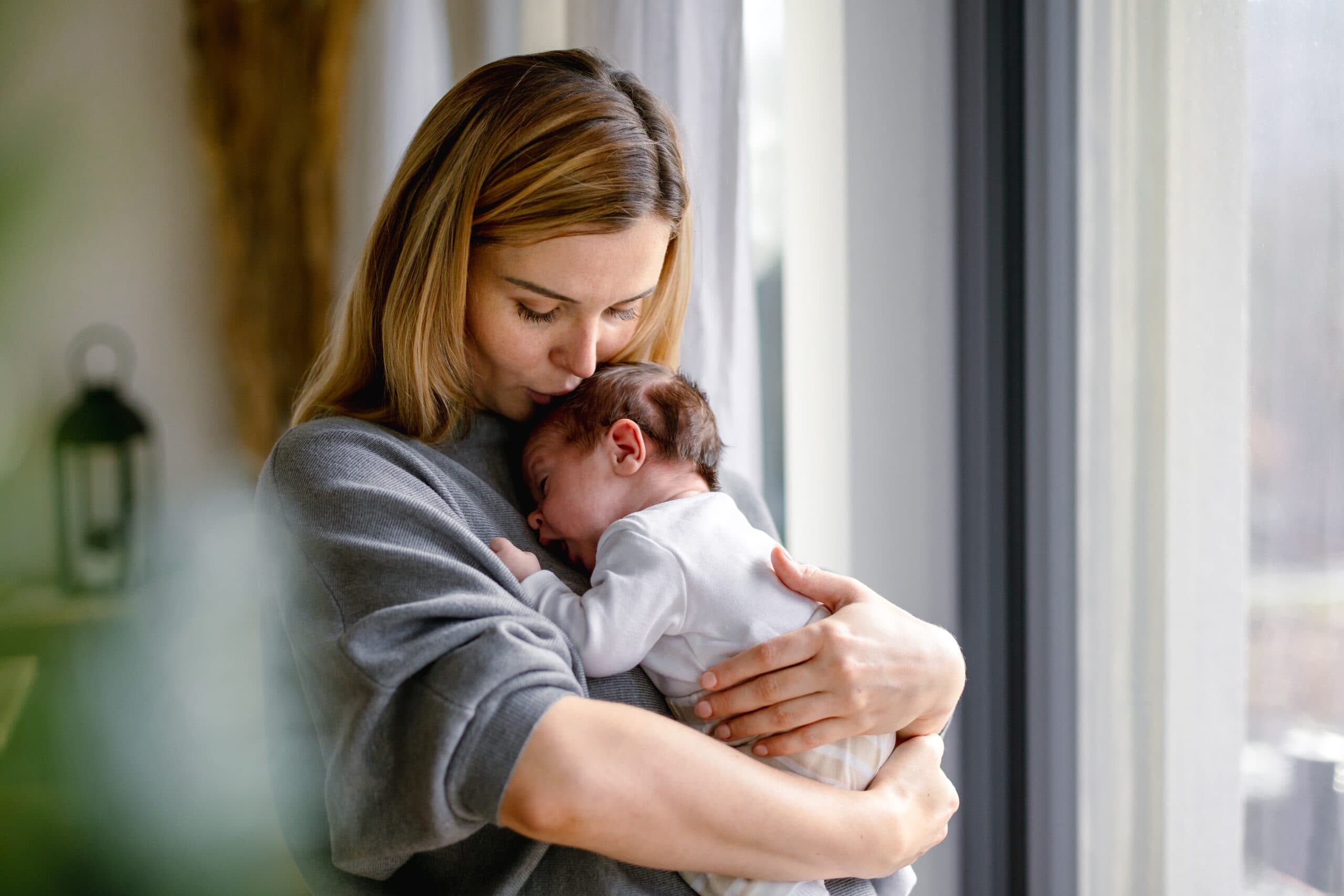EMDR Therapy for Birth Trauma and Postpartum Recovery