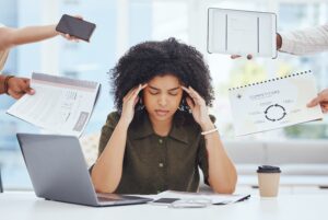 woman,,stress,and,burnout,in,business,,office,and,headache,feeling